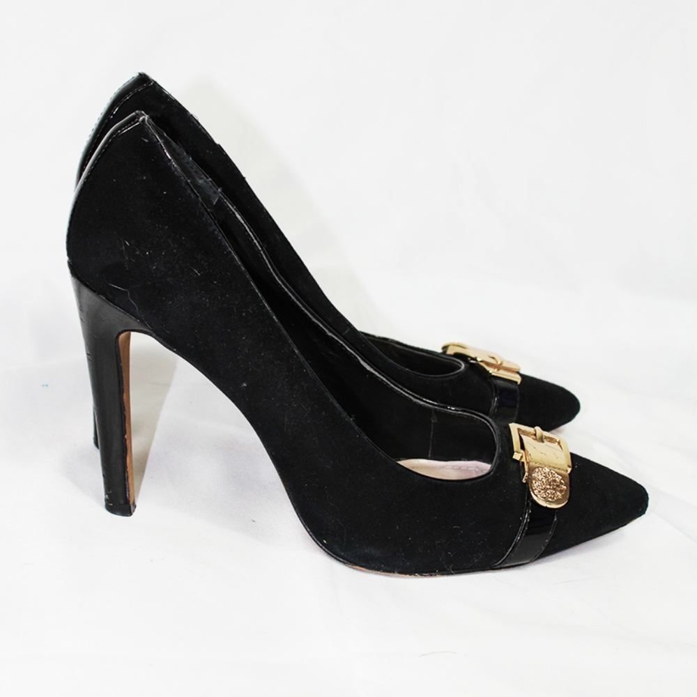 Black Velvet Stilleto Pumps